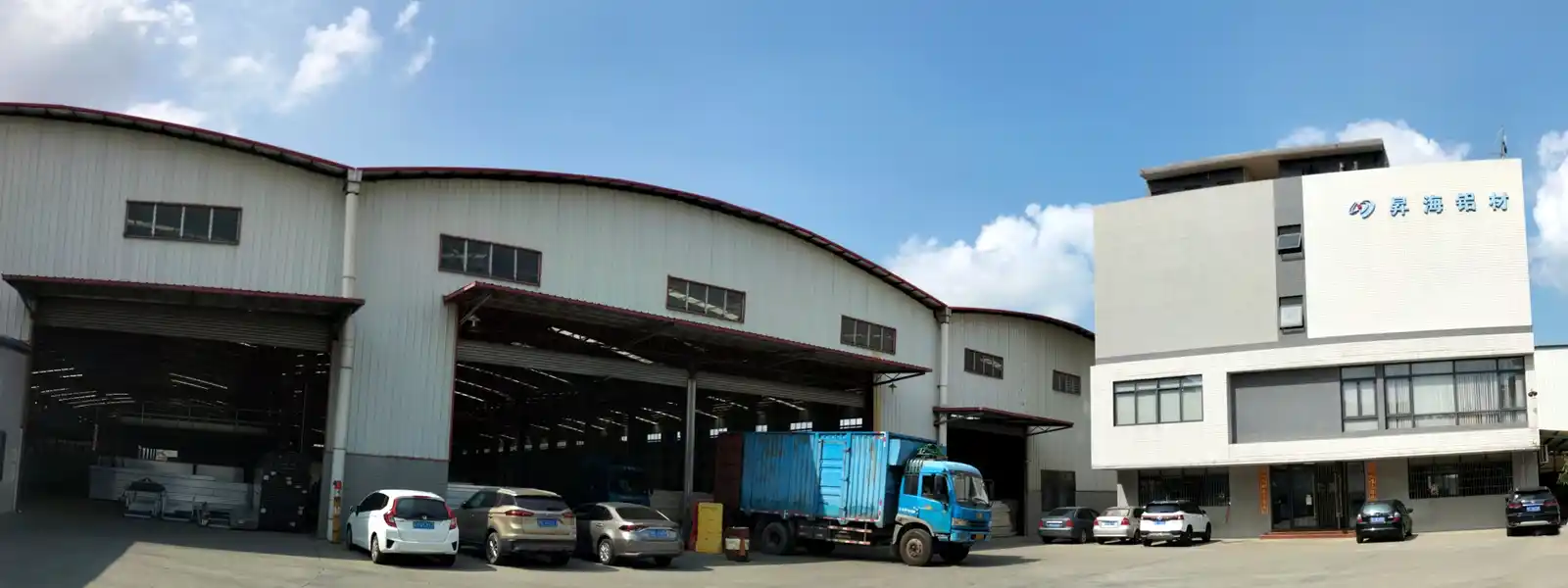 New workshop and extrusion lines added during the 2022 capacity expansion.