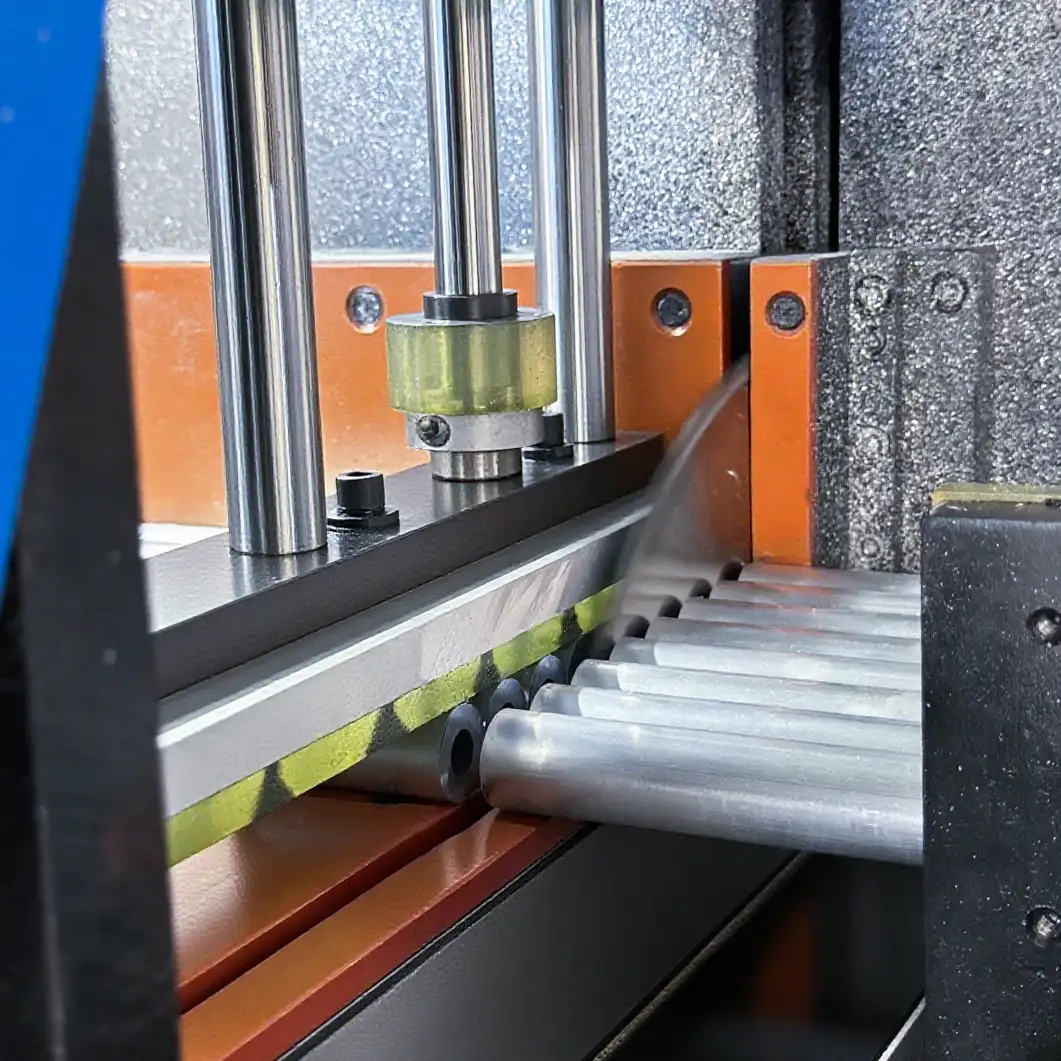 Automated CNC aluminum profile cutting machine