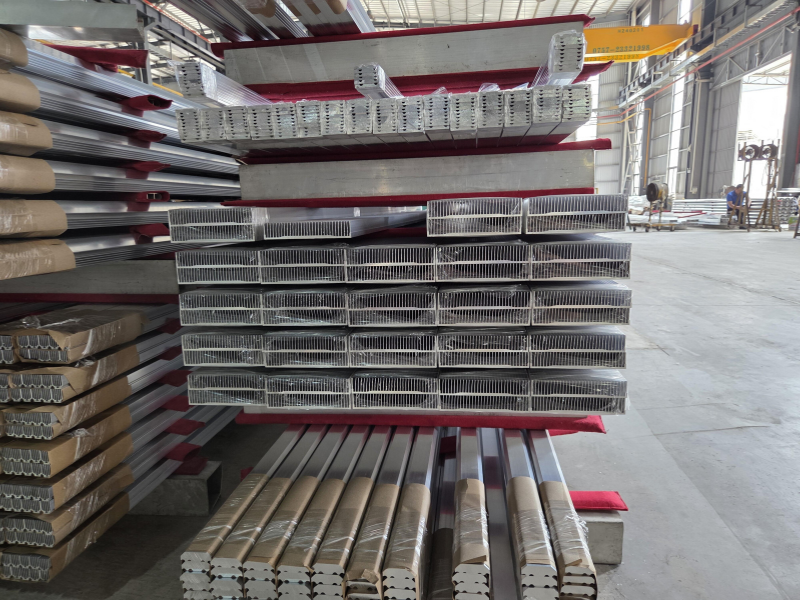 extruded aluminum heatsink manufacturer